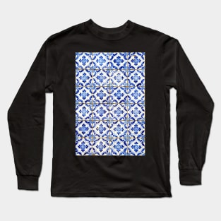 Portuguese tiles. Blue flowers and leaves Long Sleeve T-Shirt